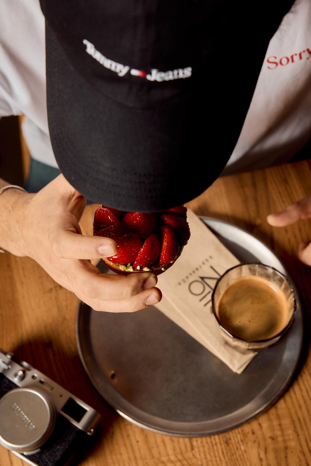 Mono Espresso Premium Gallery